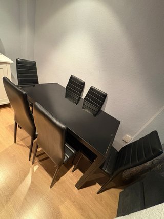 Conjunto mesa y 6 sillas negro