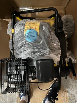 Peinadora/barredora gasolina NUEVA en su caja