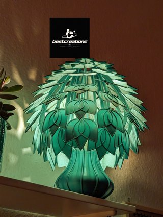 Lampada a forma di pianta in vetro