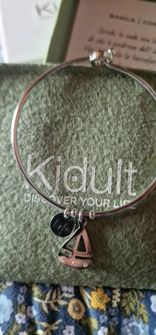 Bracciale Kidult con ciondolo barca