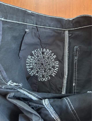 Jeans corti cargo Pull&Bear neri