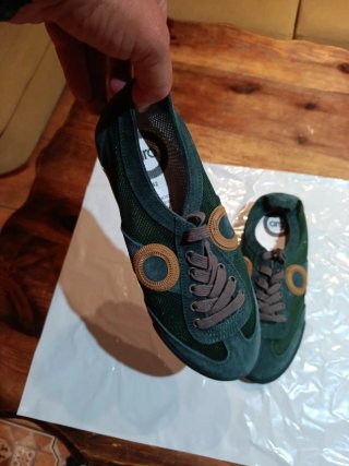 Zapatillas Aro Talla 42 Verde y Dorado