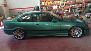 BMW Serie 3 e36 328i coupe