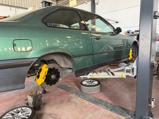 BMW Serie 3 e36 328i coupe
