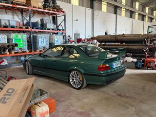 BMW Serie 3 e36 328i coupe
