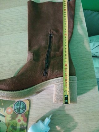 Botas de piel marrones talla 38. Usadas un día.