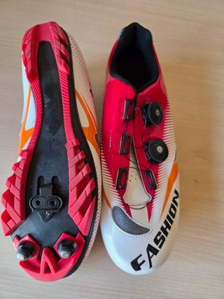 Zapatillas Ciclismo Fashion Rojas y Blancas