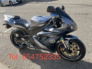 Yamaha R1 2005