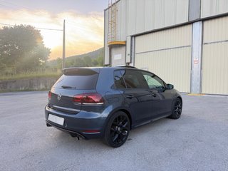 Volkswagen Golf GTI 35