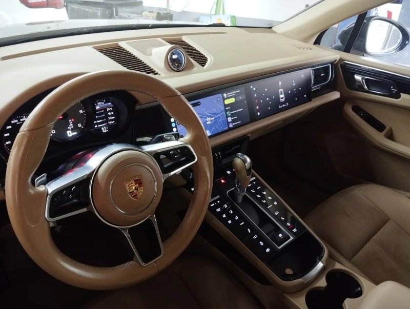 Porsche Macan 2015 - foto 1