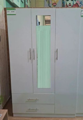 Armario 3 puertas con espejo NUEVO