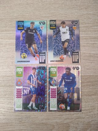 Lote 10 cromos MGK 2025-26