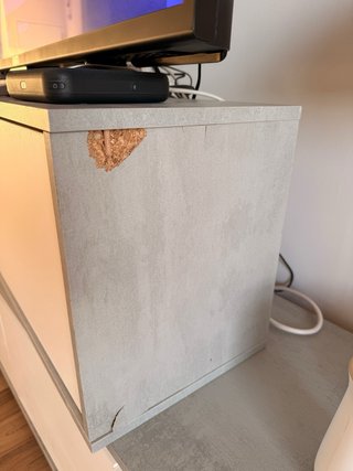 Mueble de comedor gris y blanco