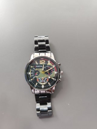 Reloj Geneva Negro y Plateado Nuevo
