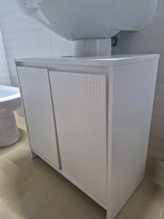 Mueble de baño blanco