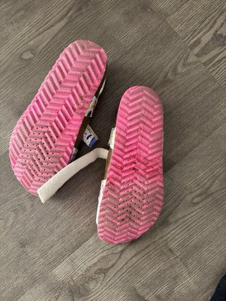 Sandalias Geox Talla 35 Pintura Multicolor