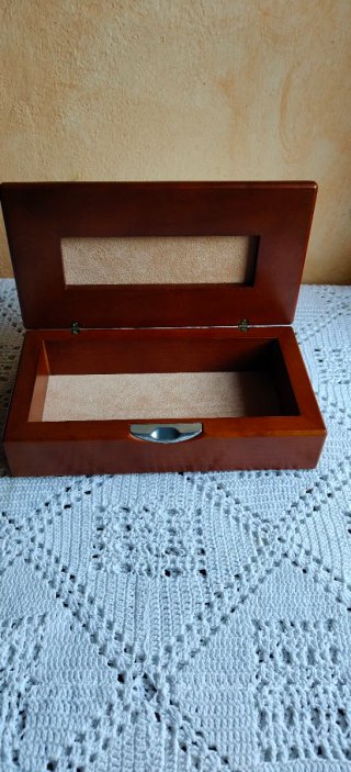 Portagioie legno e argento con madreperla