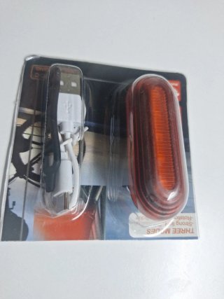 Luz trasera bicicleta USB roja