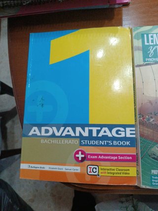 Advantage Student's book. Bachillerato 1