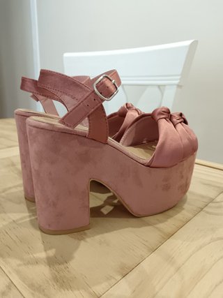 Sandalias Mary Paz rosas talla 38