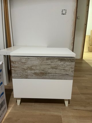 4 Mesitas de noche modernas 30€ cada una