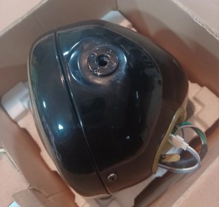 Faro Led redondo 7" Motocicleta con Aro led rojo.