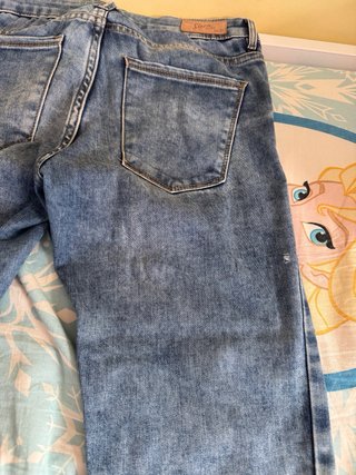 Pantalón vaquero largo
