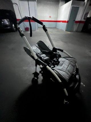 Bugaboo Bee 3 con accesorios