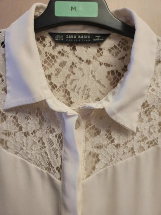 Camisa Zara encaje blanca Talla XS