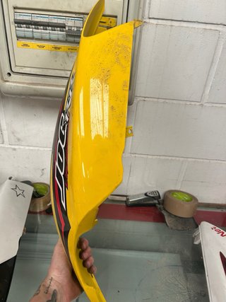 Carenado Yamaha Jog RR 05 Amarillo izq