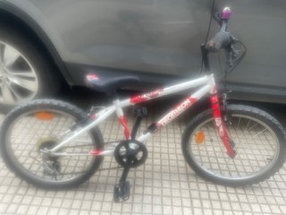 Bicicleta infantil Decathlon niños hasta 10 años