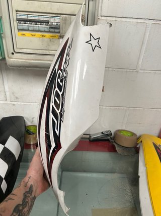 Carenado Jog RR 05 Blanco izq