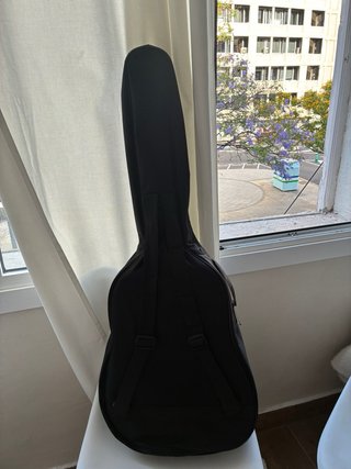 Guitarra Española “Alba” con Funda y Cejilla.