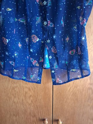 Blusa de manga corta y semitrasnparente Hell Bunny