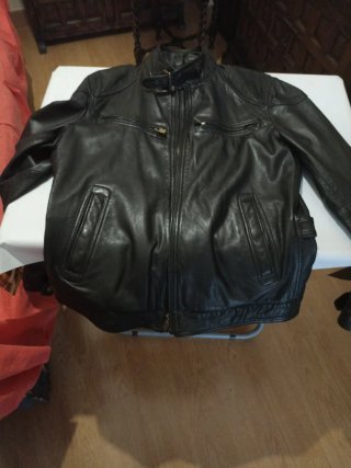 Chaqueta Cuero Massimo Dutti Negra