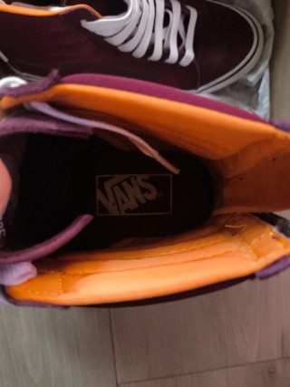 Zapatillas VANS Caña Alta Burdeos Talla 36