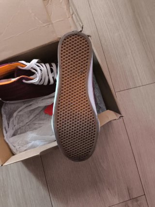 Zapatillas VANS Caña Alta Burdeos Talla 36