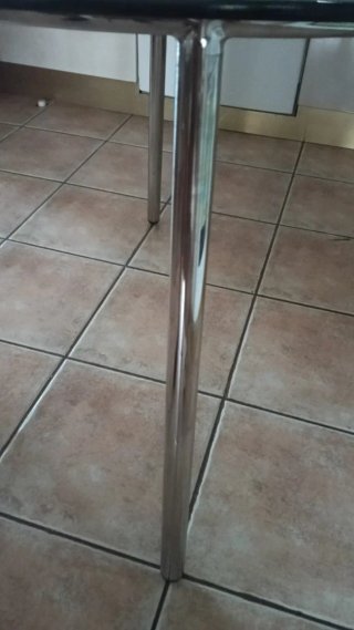 Mesa redonda cristal templado 105 cm