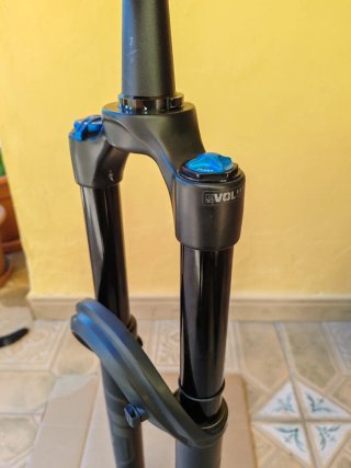 Horquilla Fox 38 performance 170mm 29".