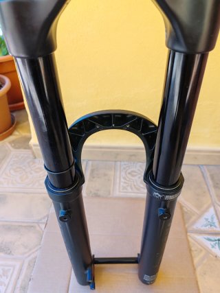 Horquilla Fox 38 performance 170mm 29".