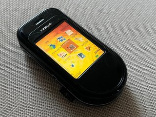 Nokia 7373 con Cargador coleccionistas
