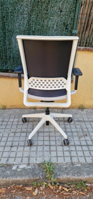 Silla de oficina Actiu Stay Ergonómica