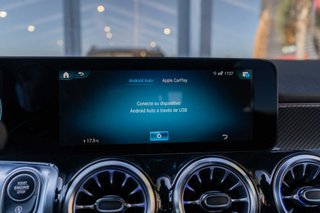 MERCEDES-BENZ GLB 200D 150CV