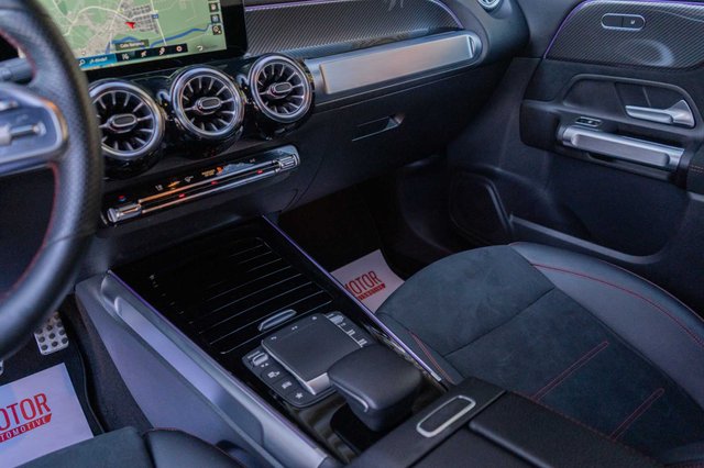 MERCEDES-BENZ GLB 200D 150CV