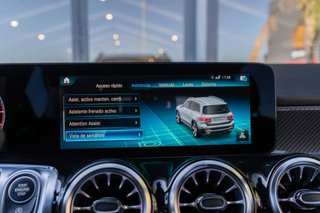 MERCEDES-BENZ GLB 200D 150CV