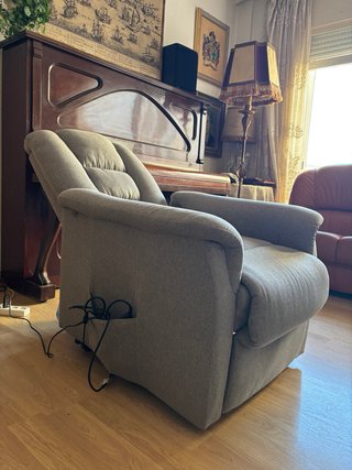 Sillón eléctrico elevador reclinable