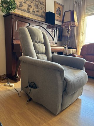 Sillón eléctrico elevador reclinable