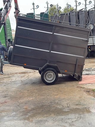 Remolque 750 kg  y 2,50 caja