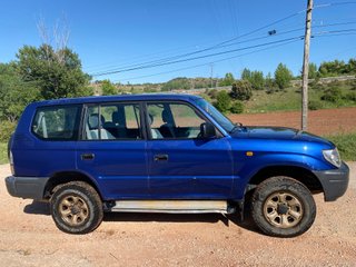 Toyota Land Cruiser 90 1999