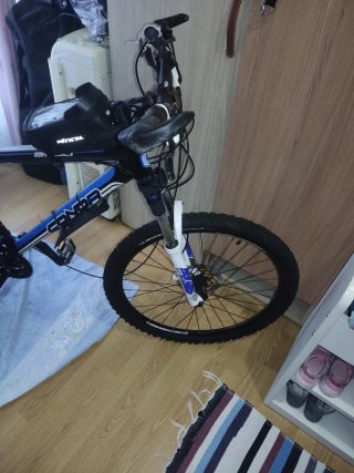 Bicicleta Connor AFX 8500